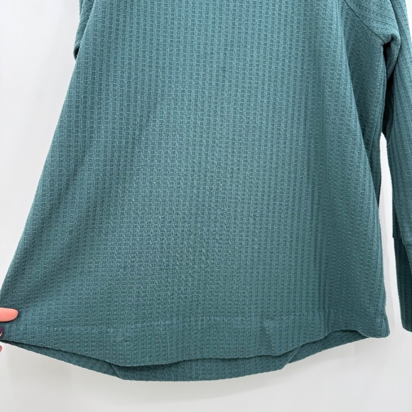 Chaser Top Women XL Green Long Sleeve Waffle Knit Button Cuffs Round Neck - Picture 4 of 11